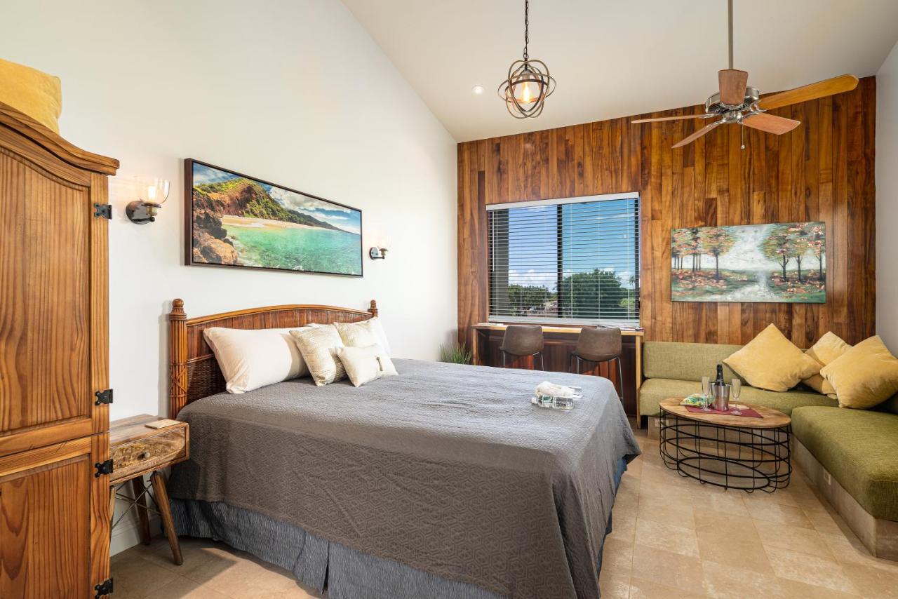 Noahs Hideaway Luxury B&B ラハイナ エクステリア 写真